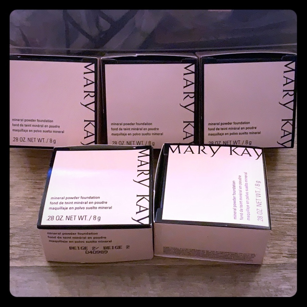Mary Kay mineral powder foundation